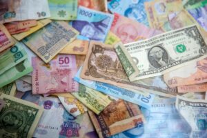 Inflácia na Slovensku stúpla na 4 %: Môžu za to vyššie DPH a koniec energodotacií